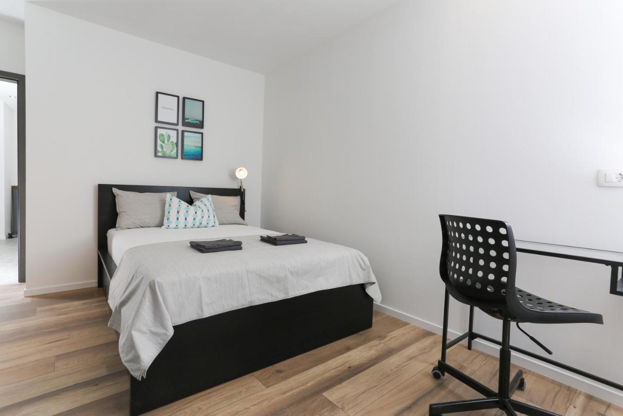 Apartments Martic Supetar Chambre photo