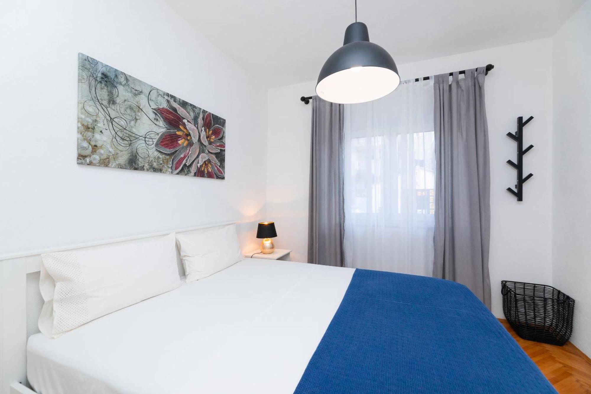 Apartments Martic Supetar Extérieur photo