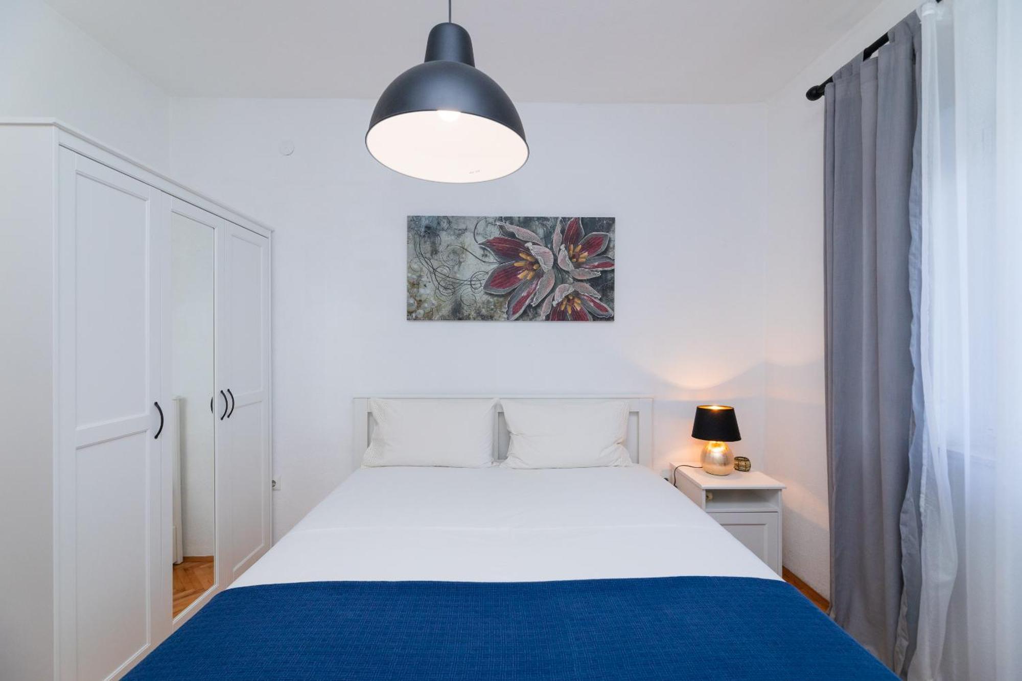 Apartments Martic Supetar Extérieur photo