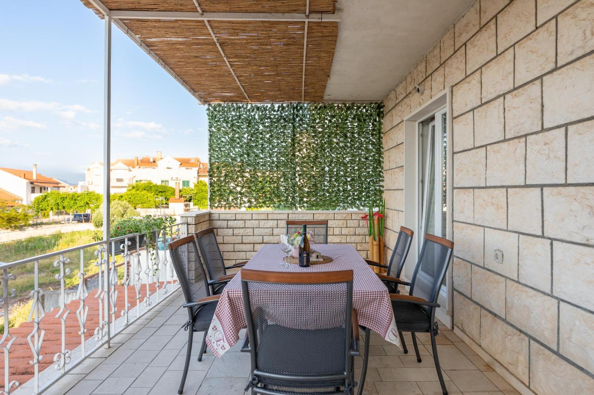 Apartments Martic Supetar Extérieur photo